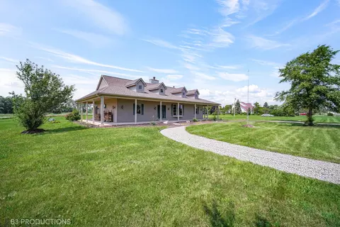 Exterior - 27614 S Kuersten Rd, Monee, IL 60449 photo 3 of 5