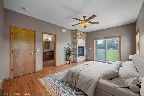 Bedroom - 27614 S Kuersten Rd, Monee, IL 60449 photo 1 of 6