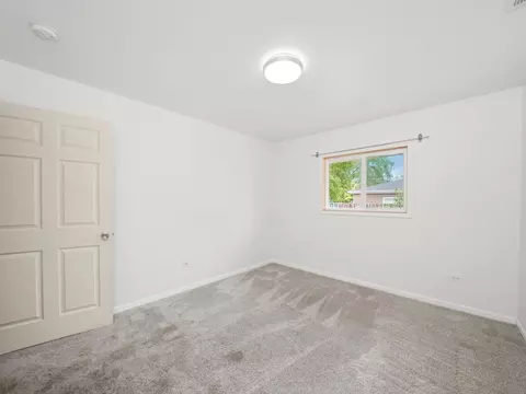 Bedroom - 3532 Sangamon St, Steger, IL 60475 photo 4 of 10