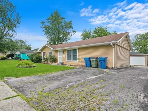 Exterior - 3532 Sangamon St, Steger, IL 60475 photo 3 of 12
