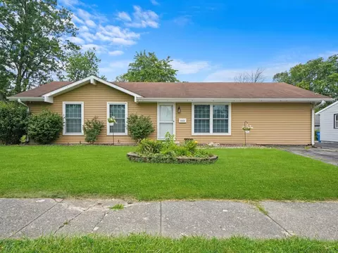 3532 Sangamon St, Steger, IL 60475