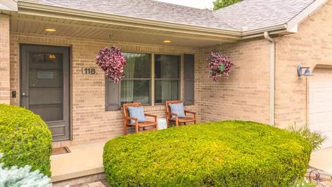 118 Hillcrest St, Gridley, IL 61744 photo 3