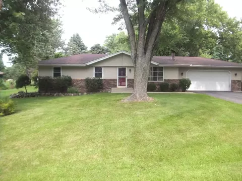 4388 Ordway Dr, Rockford, IL 61109