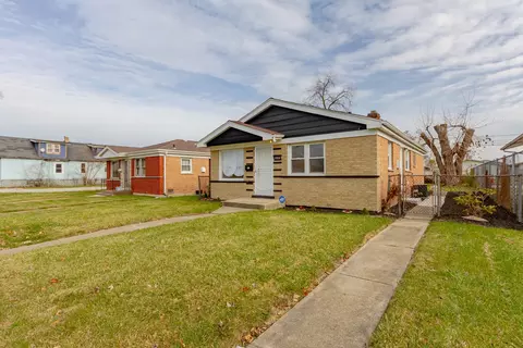 15119 7th Ave, Phoenix, IL 60426