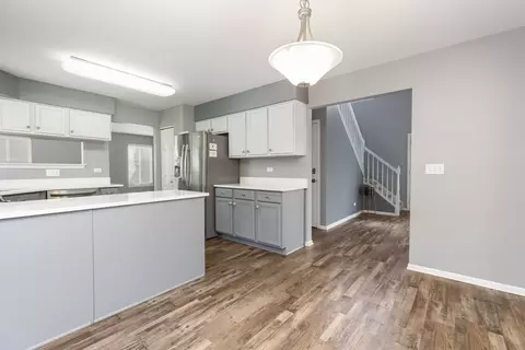 3874 Cheryl Ct, Aurora, IL 60504 photo 7