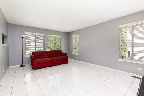 3874 Cheryl Ct, Aurora, IL 60504 photo 11