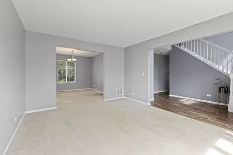 3874 Cheryl Ct, Aurora, IL 60504 photo 3
