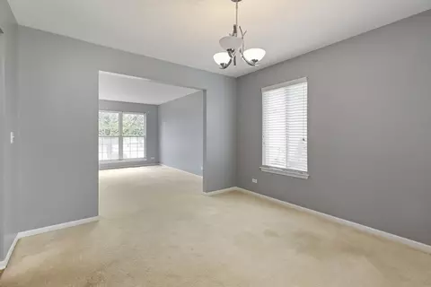 3874 Cheryl Ct, Aurora, IL 60504 photo 4