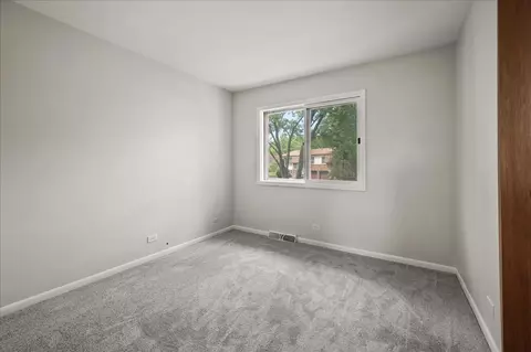 415 Assembly Dr, Bolingbrook, IL 60440 photo 9