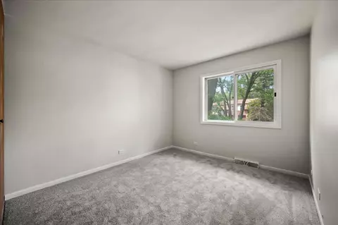 415 Assembly Dr, Bolingbrook, IL 60440 photo 10