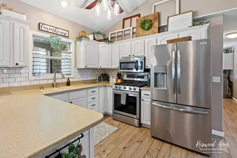 Kitchen - 2650 Mooregate Turn, Kankakee, IL 60901 photo 1 of 3