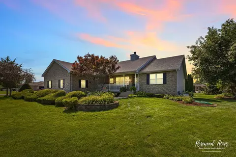 Exterior - 2650 Mooregate Turn, Kankakee, IL 60901 photo 2 of 16