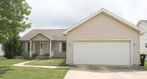 217 Martin St, Normal, IL 61761