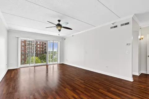 675 Pearson St #505, Des Plaines, IL 60016 photo 7