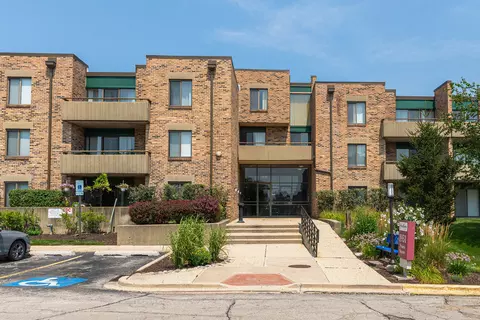 1931 Prairie Sq #315, Schaumburg, IL 60173