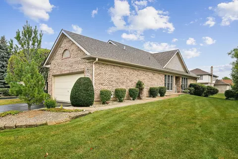 7848 Bristol Park Dr, Tinley Park, IL 60477