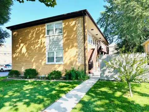 9515 S Kostner Ave, Oak Lawn, IL 60453