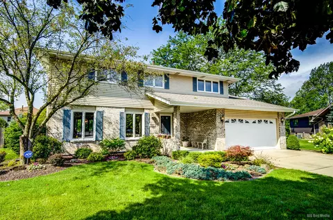 9227 Eileen Ct, Orland Park, IL 60462