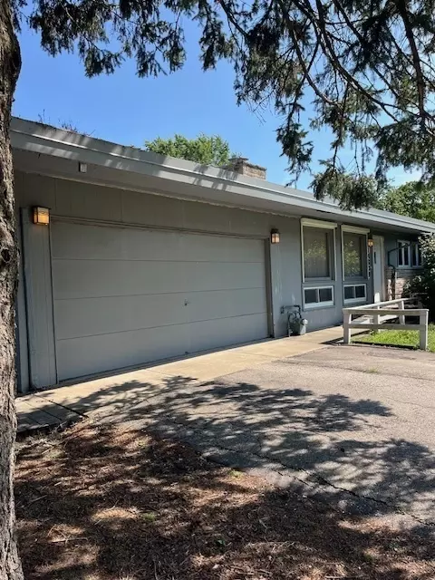 14609 S Naperville Rd, Plainfield, IL 60544 photo 2