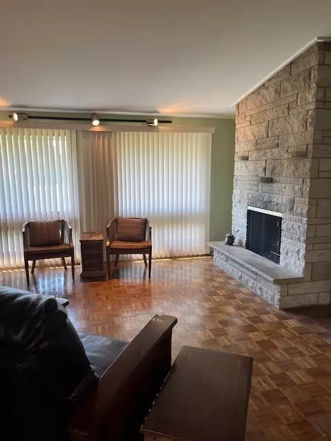 14609 S Naperville Rd, Plainfield, IL 60544 photo 3