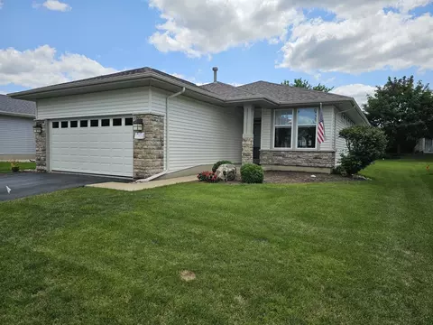 12977 Wisconsin Cir, Huntley, IL 60142