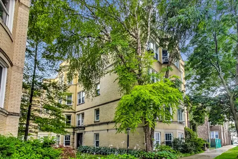 6419 N Newgard Ave #1E, Chicago, IL 60626