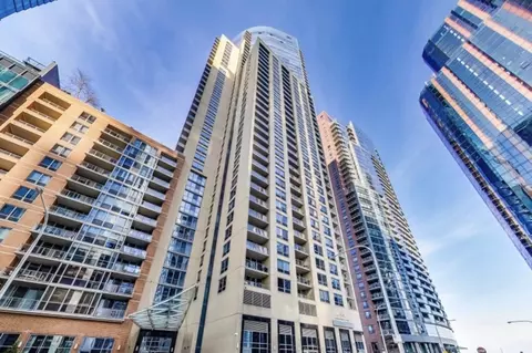 420 E Waterside Dr #711, Chicago, IL 60601