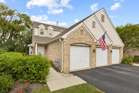 1990 Gary Ct #D, Schaumburg, IL 60193