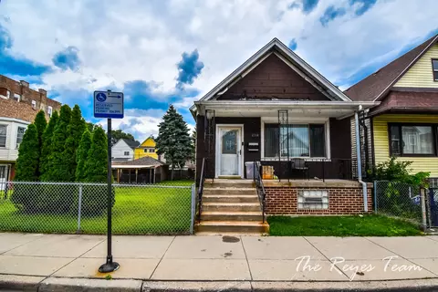 9631 S Avenue L, Chicago, IL 60617