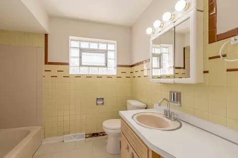3802 148th Pl, Midlothian, IL 60445 photo 11