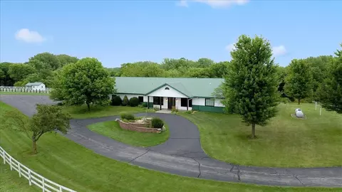 25925 Iron Mountain Rd, Tremont, IL 61568