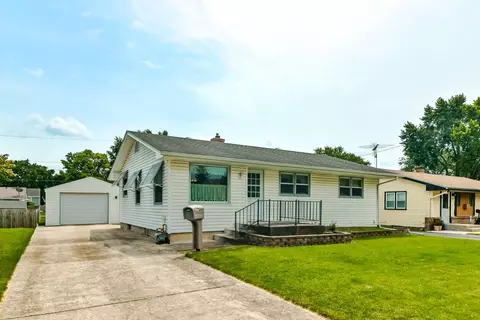 926 Bancroft Pl, Belvidere, IL 61008