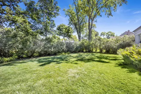 80 Williamsburg Rd, Evanston, IL 60203 photo 27