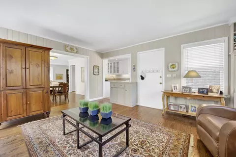 80 Williamsburg Rd, Evanston, IL 60203 photo 10