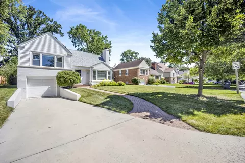 80 Williamsburg Rd, Evanston, IL 60203 photo 2