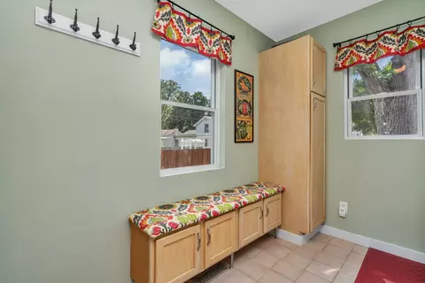 Entry Way - 712 E Jefferson St, Morris, IL 60450 photo 1 of 1