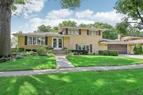 2419 Lynwood St, Morris, IL 60450