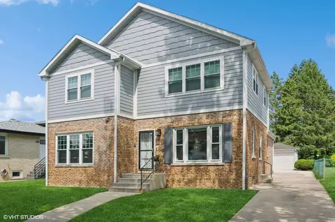 1901 Linden Ave, Park Ridge, IL 60068