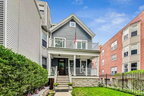 1114 W Wellington Ave, Chicago, IL 60657
