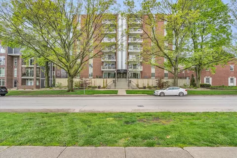 405 W University Ave #302, Champaign, IL 61820