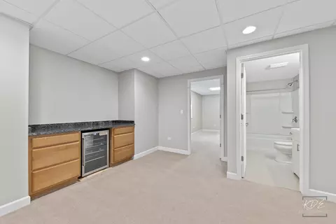 755 Eagle Brook Ln, Naperville, IL 60565 photo 34