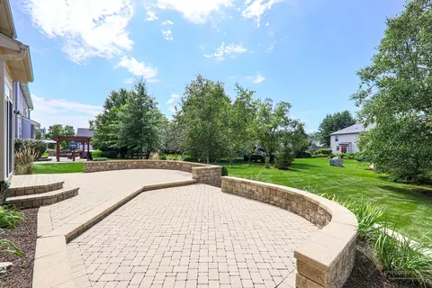 755 Eagle Brook Ln, Naperville, IL 60565 photo 41