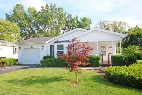 3536 Blue Heron Cir, Grayslake, IL 60030