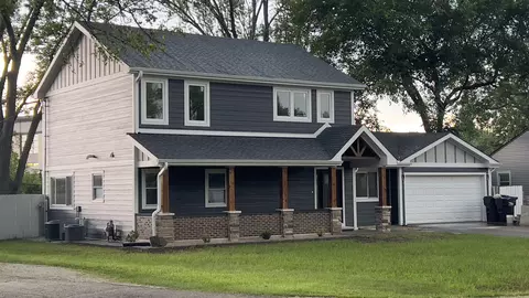 7 Pamela Rd, Lake Zurich, IL 60047