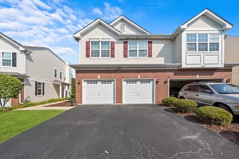 222 S Oak Creek Ln #222, Romeoville, IL 60446