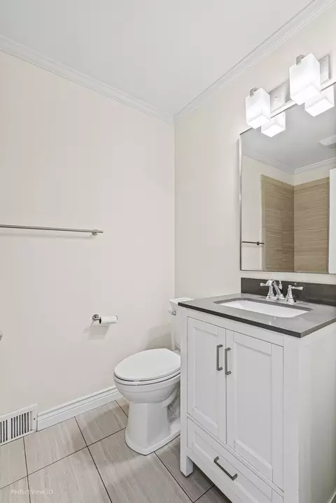 Bath - 1922 E Willow Ave, Wheaton, IL 60187 photo 1 of 2