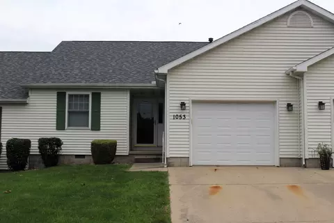 1053 Kleemann Dr #0, Clinton, IL 61727