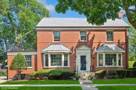 9232 S Leavitt St, Chicago, IL 60643