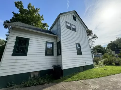 716 N School St, Normal, IL 61761 photo 10