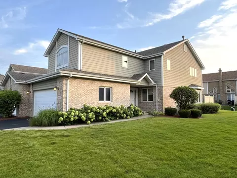 8444 Dunmore Dr, Tinley Park, IL 60487